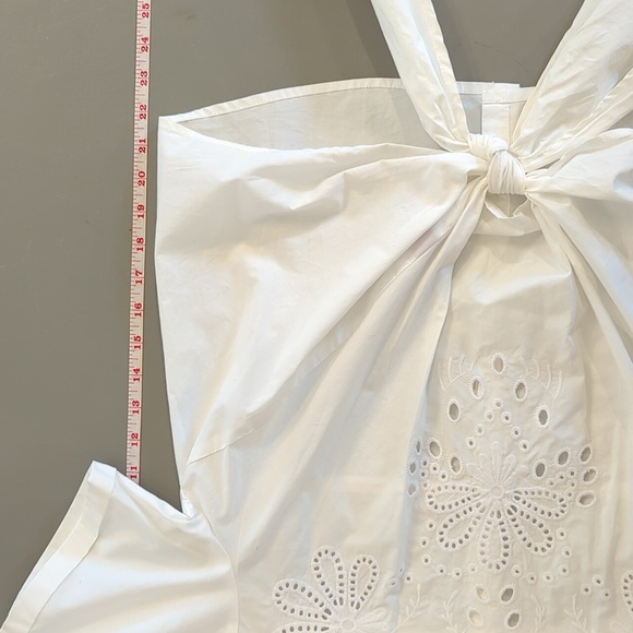 Saks Fifth Ave White Cotton Tie Front Blouse Top Embroidered Button Back size M - Picture 10 of 11